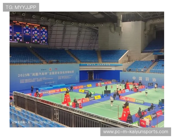 国际羽毛球巡回赛在青训中推行选手与家庭共同参与的成长方案，羽毛球青年比赛